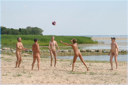 nudist-camp.org